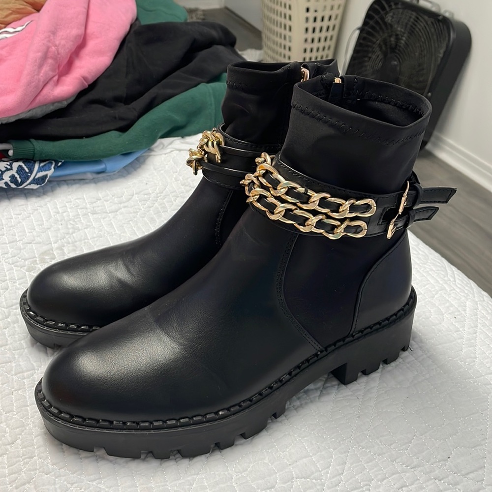 Black boots